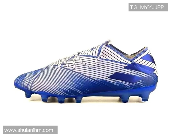 球星常穿的足球鞋品牌与款式分析助你了解专业球员选择的秘密