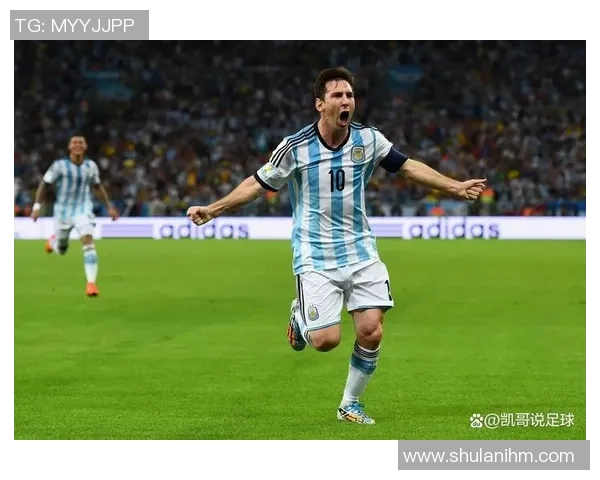 时代足球巨星风采：从贝利到梅西的传奇历程与时代影响